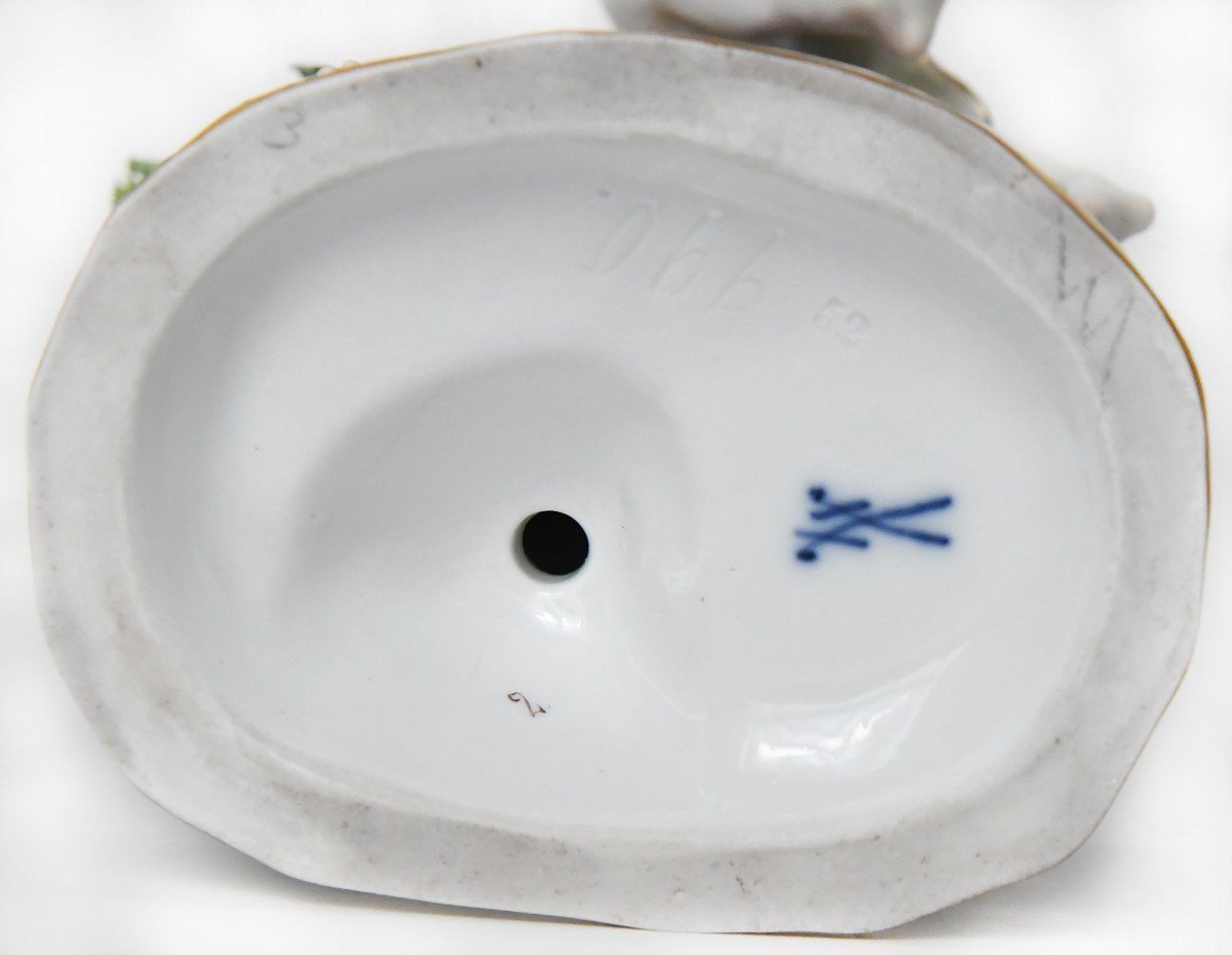 Meissen Porcelain Group Representing The Abduction Of A Sabine Woman. Model 990-photo-2