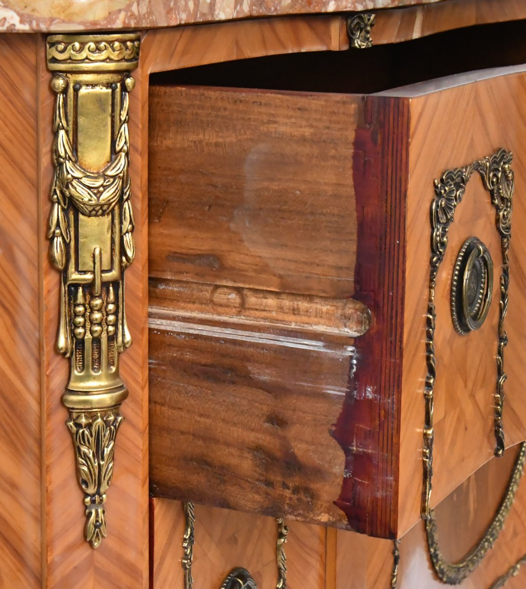 Louis XV Style Chest Of Drawers, Fully Inlaid-photo-5
