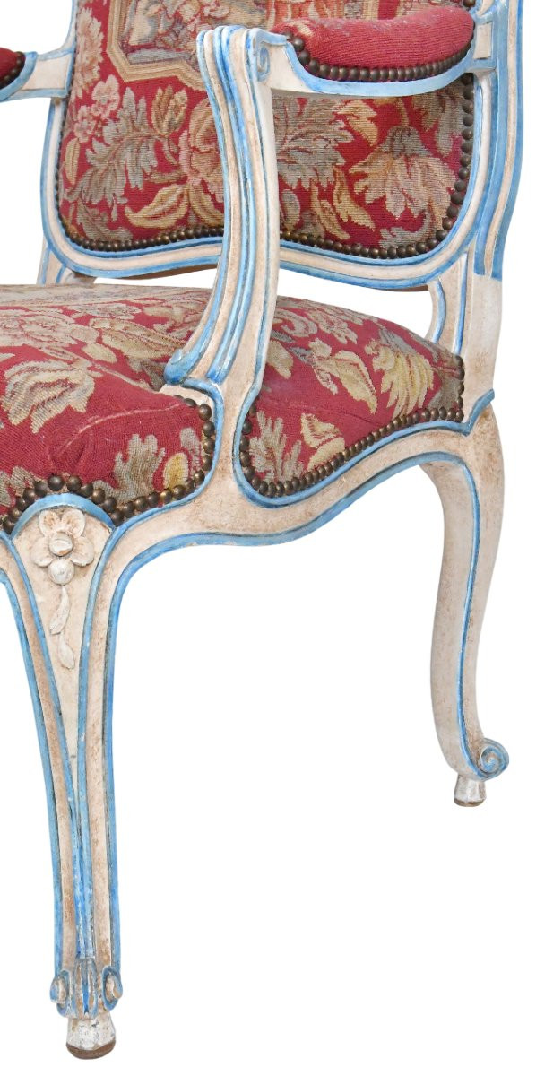 Paire de fauteuils cabriolet de style Louis XV à la reine -photo-2