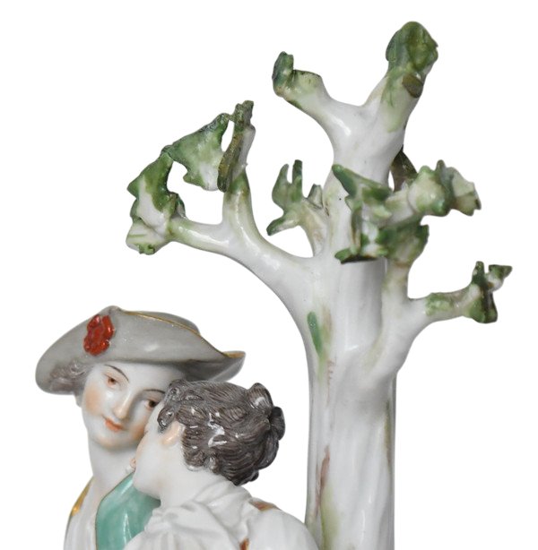 Groupe en porcelaine de Meissen Couple d’amoureux Modèle D19-photo-4