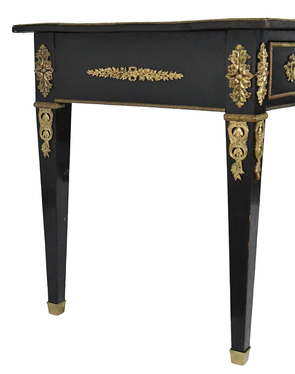 Bureau plat de style Louis XVI laqué noir-photo-2