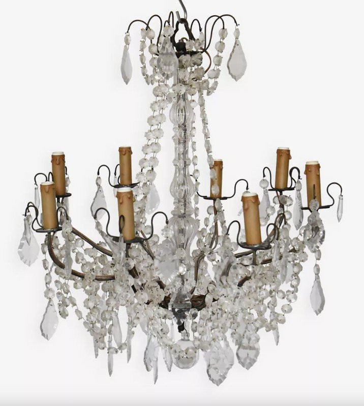 8-light Chandelier With Pendants 