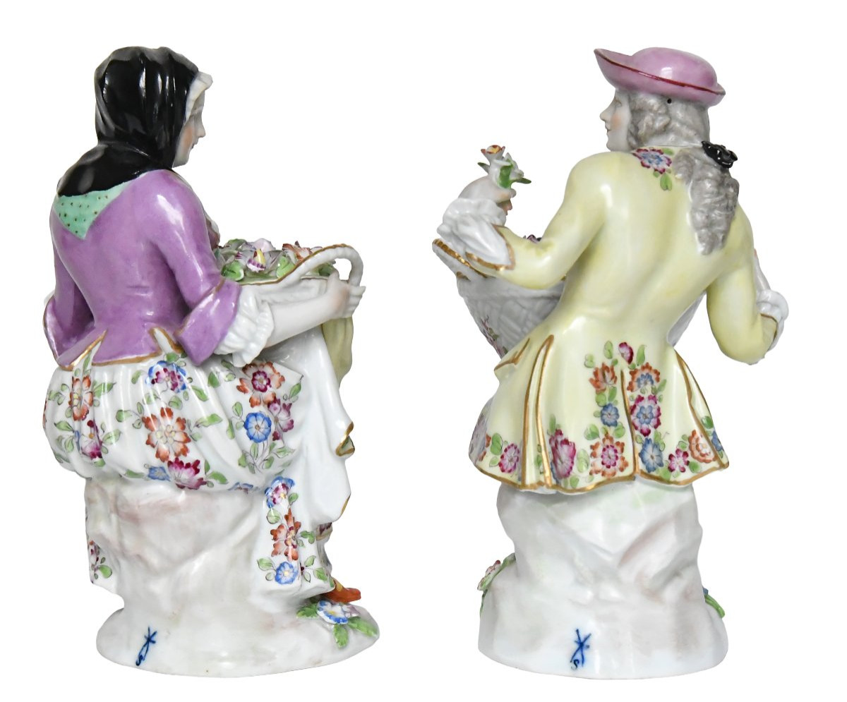 Pair Of Samson Porcelain Figurines Depicting A Gardener And A Gardener -photo-4