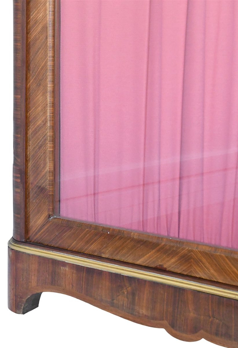 Three-door Marquetry Bookcase With Coromandel Lacquer Center Decoration -photo-4