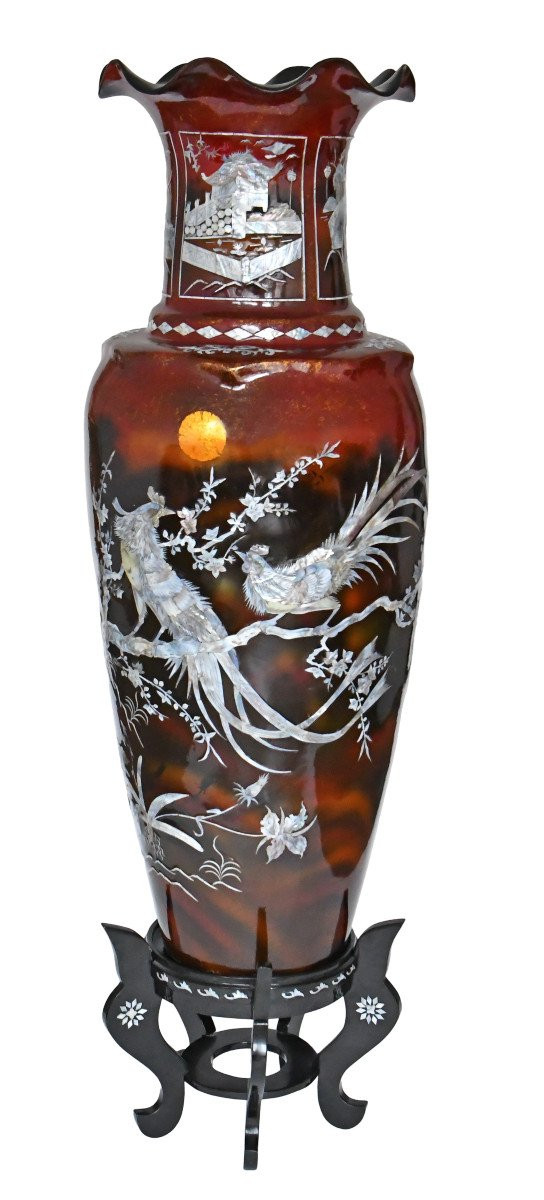 Important Chinese Vase Made Of Papier-mâché, Fiber, And Mother-of-pearl Marquetry