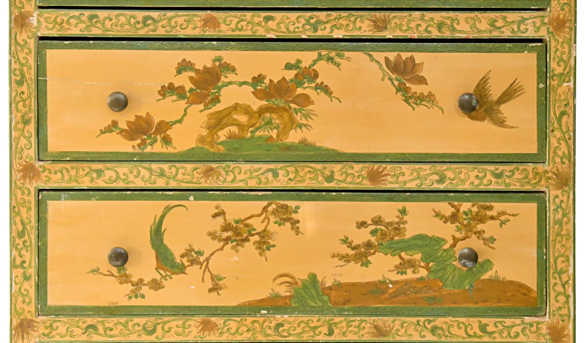 Chiffonnier en bois peint de motifs florale et d'oiseaux de style chinoisant-photo-3