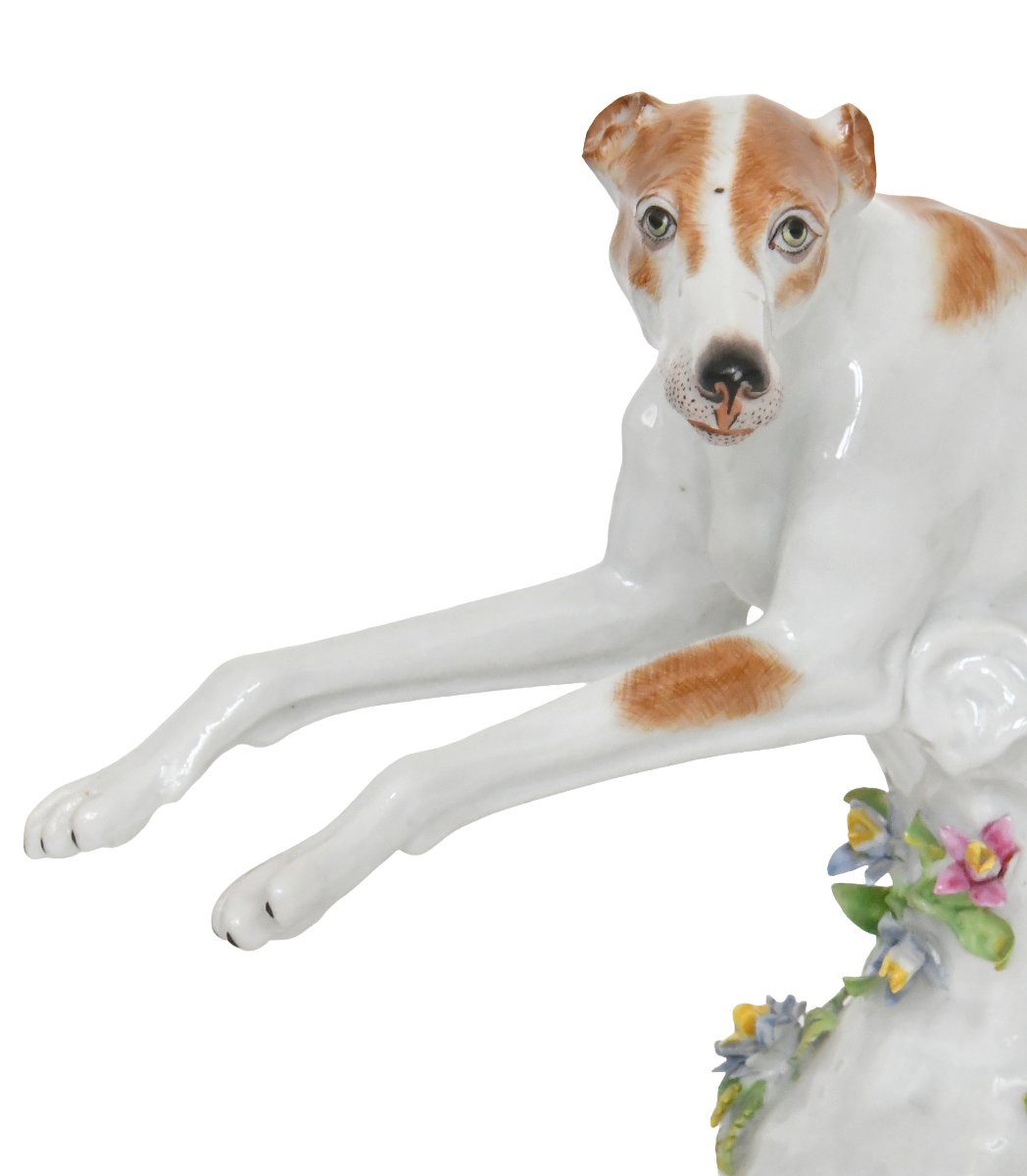 Paire de statuettes en porcelaine de Samson représentant deux lévrier anglais courant -photo-2