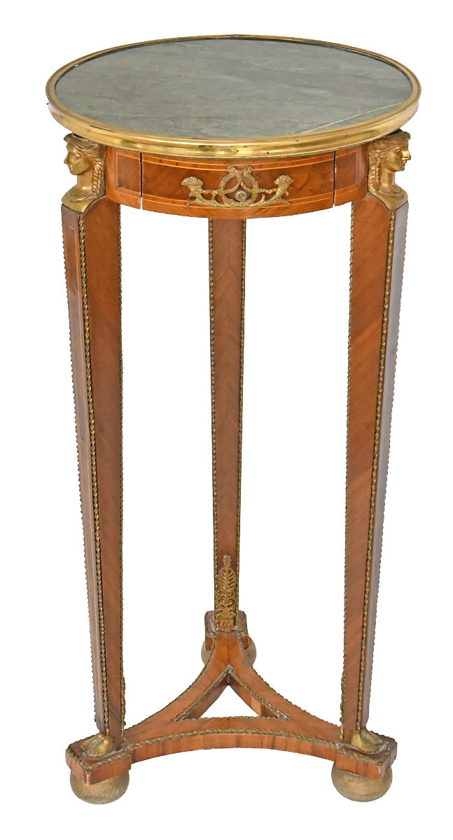 Empire-style Tripod Saddle