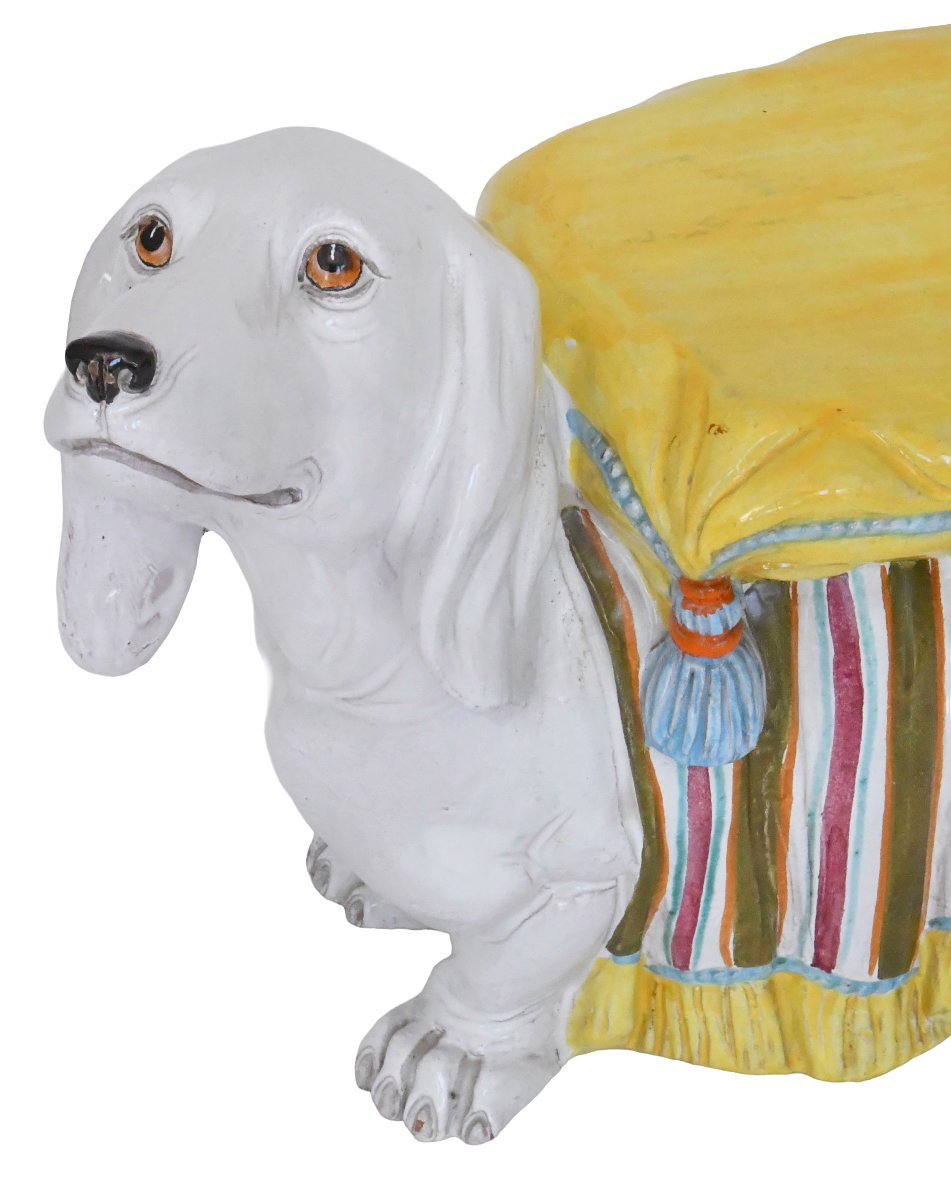 Tabouret ou sellette en faïence italienne représentant un teckel blanc-photo-2