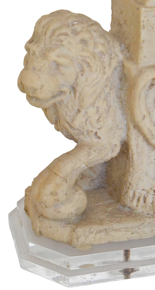 Obelisk Representing The Medici Lion Resting Its Paw On A Sphere-photo-4