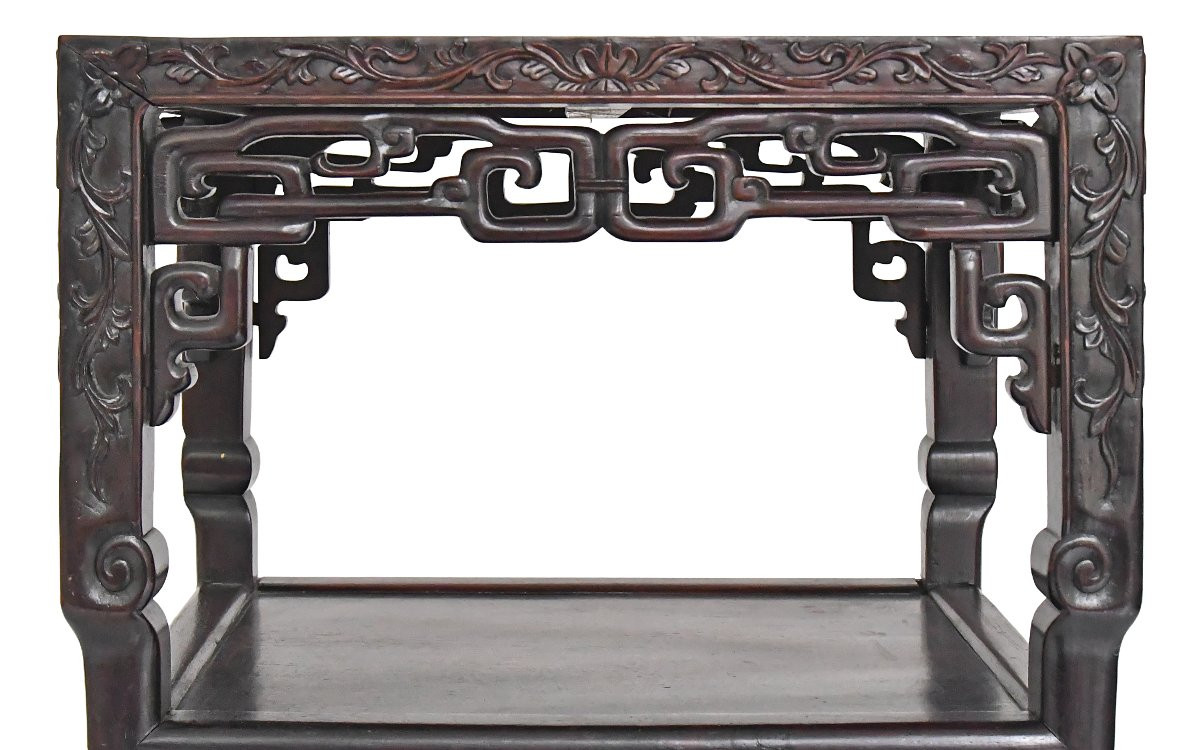  China Side Table In Carved Wood-photo-3