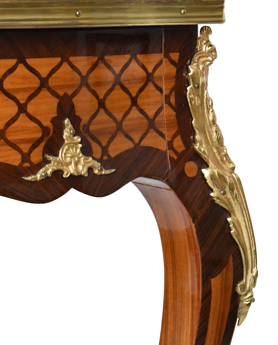 Table de nuit de style Louis XV de La Maison Allot -photo-3