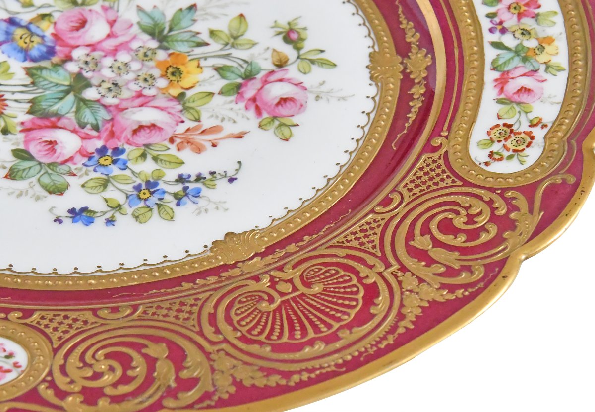 Assiette en porcelaine à décor polychrome des fleurs-photo-4