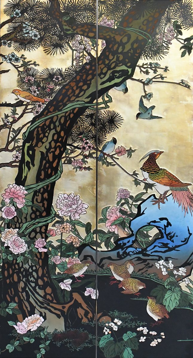 Important paravent à 8 feuilles en laque à fond or orné de fleurs et d'oiseaux -photo-1