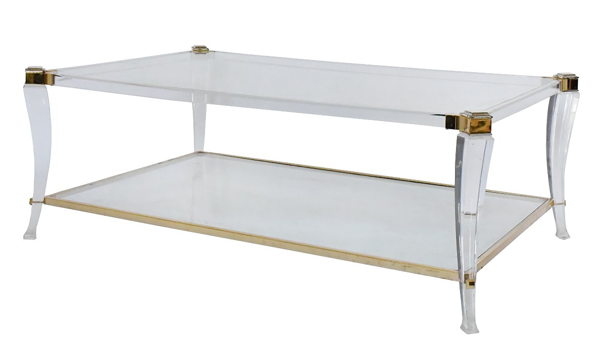 Table basse à deux niveaux en lucite (altuglas) et métal doré  