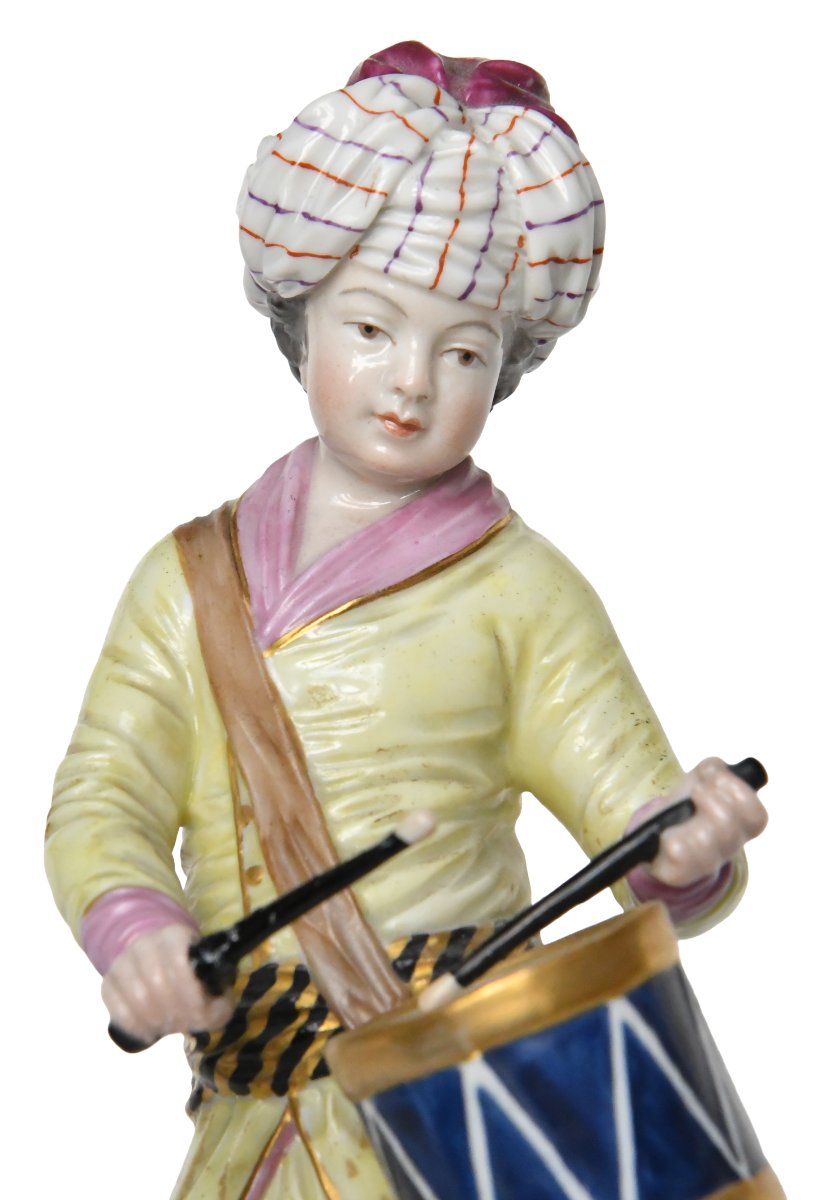 Höchst Passau Porcelain Figurine, Drummer From The "turkish Orchestra" Series-photo-2