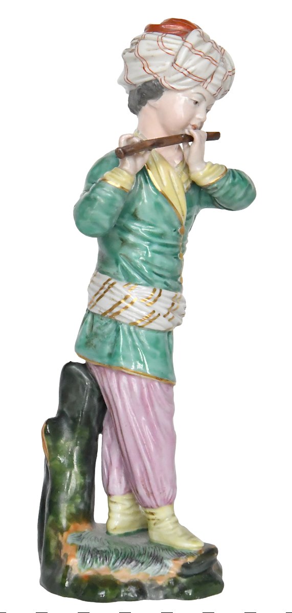 Statuette en porcelaine de Höchst Passau représentant un flûtiste de la série L'orchestre turc-photo-3