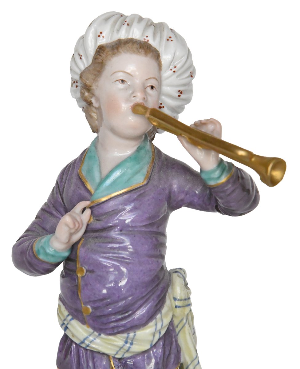Statuette en porcelaine de Höchst Passau un jouer de la trompette de la série L'orchestre turc-photo-2
