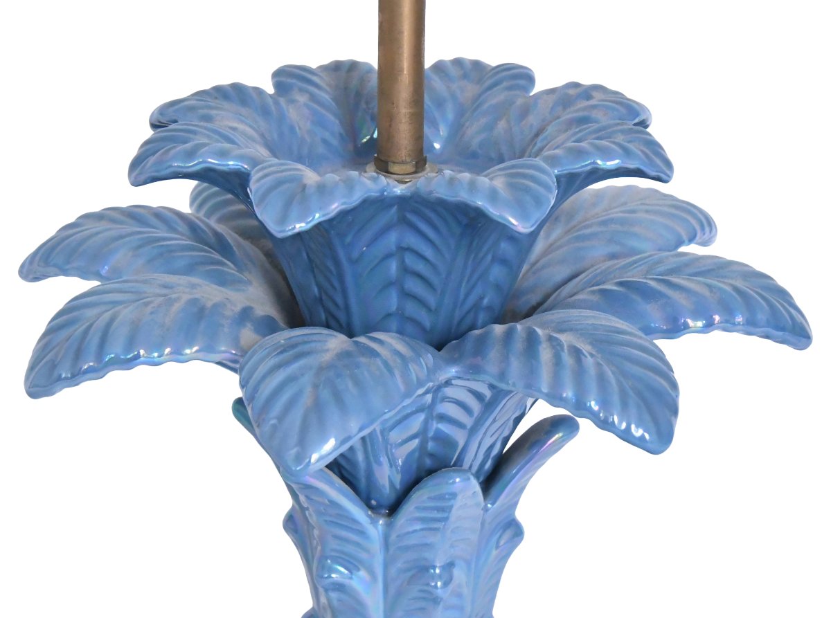 Lampe en céramique bleu nacrée en forme d'un palmier dans le style de Tommaso Barbi -photo-1