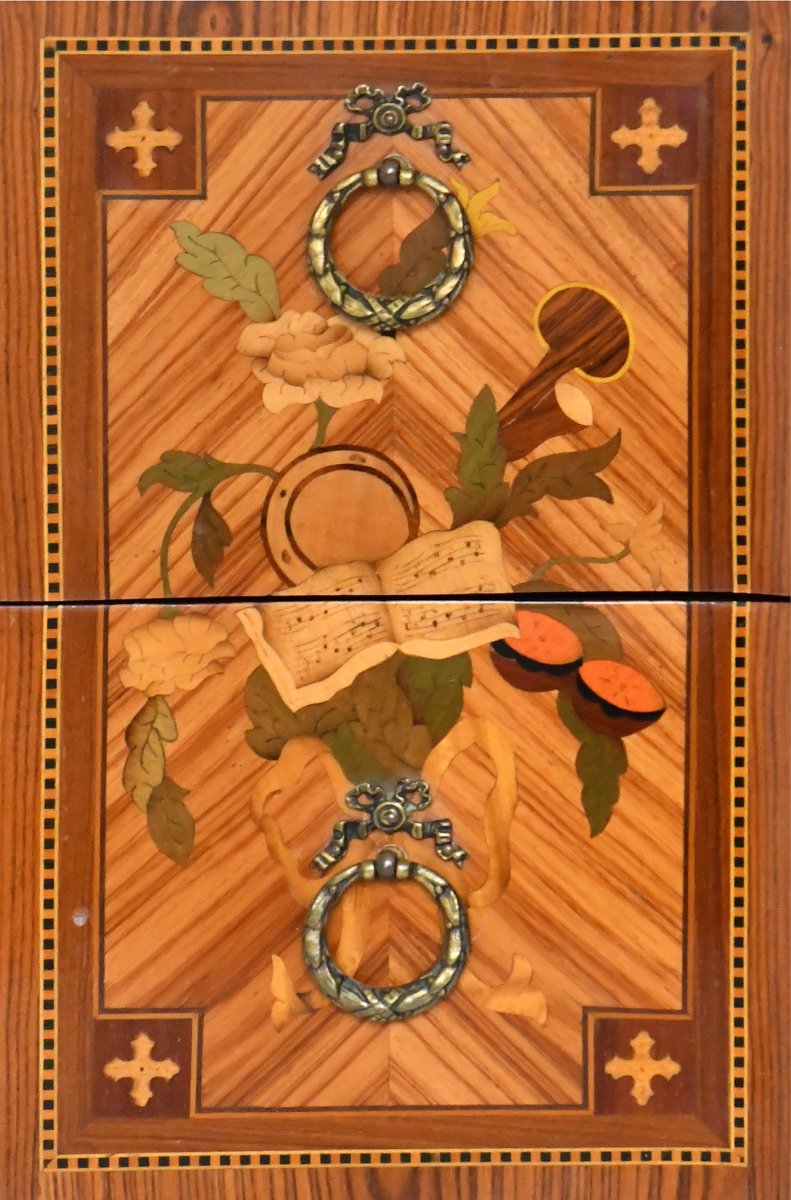 Commode de style Transition en marqueterie -photo-6