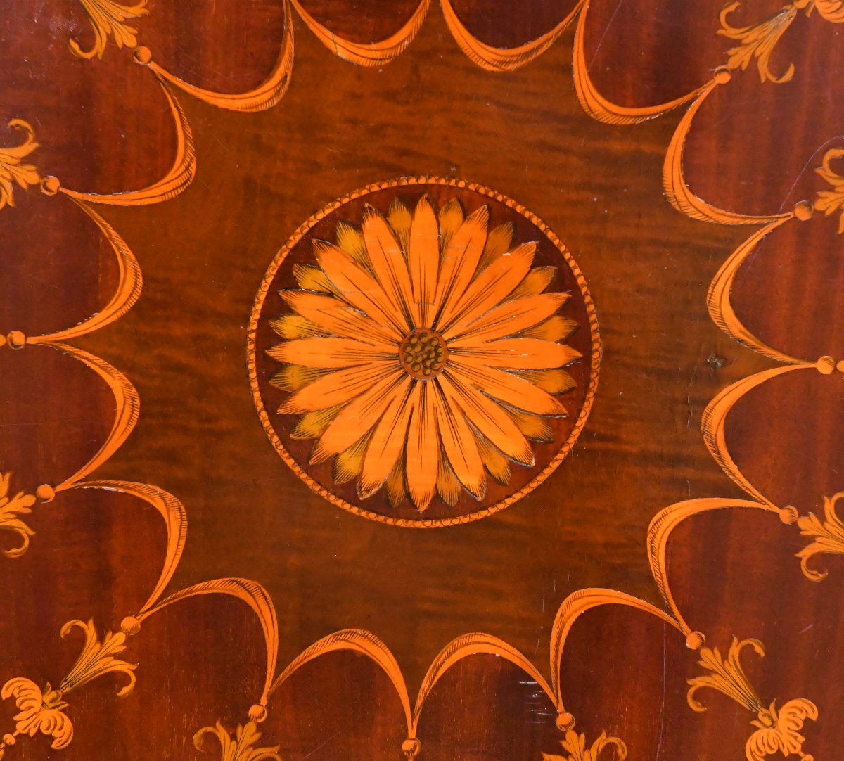 English Side Table With Marquetry -photo-4