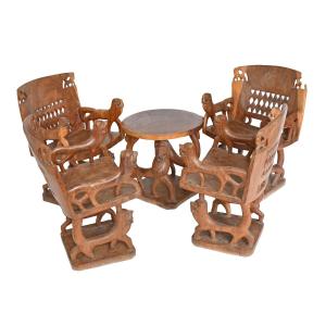 Ensemble de 4 fauteuils et une table du Bénin