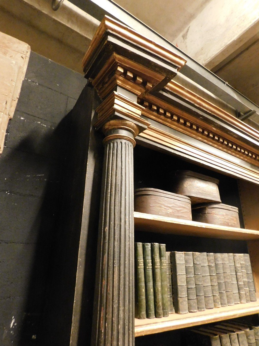 Bibliothèque Ancienne En Bois Laqué Noir Et Or, à Colonnes Sculptées, Fin XVIIIe, Italie-photo-2