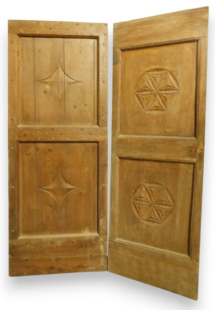 No. 2 Single-leaf, Carved Doors, 19th Century, From The Aosta Valley