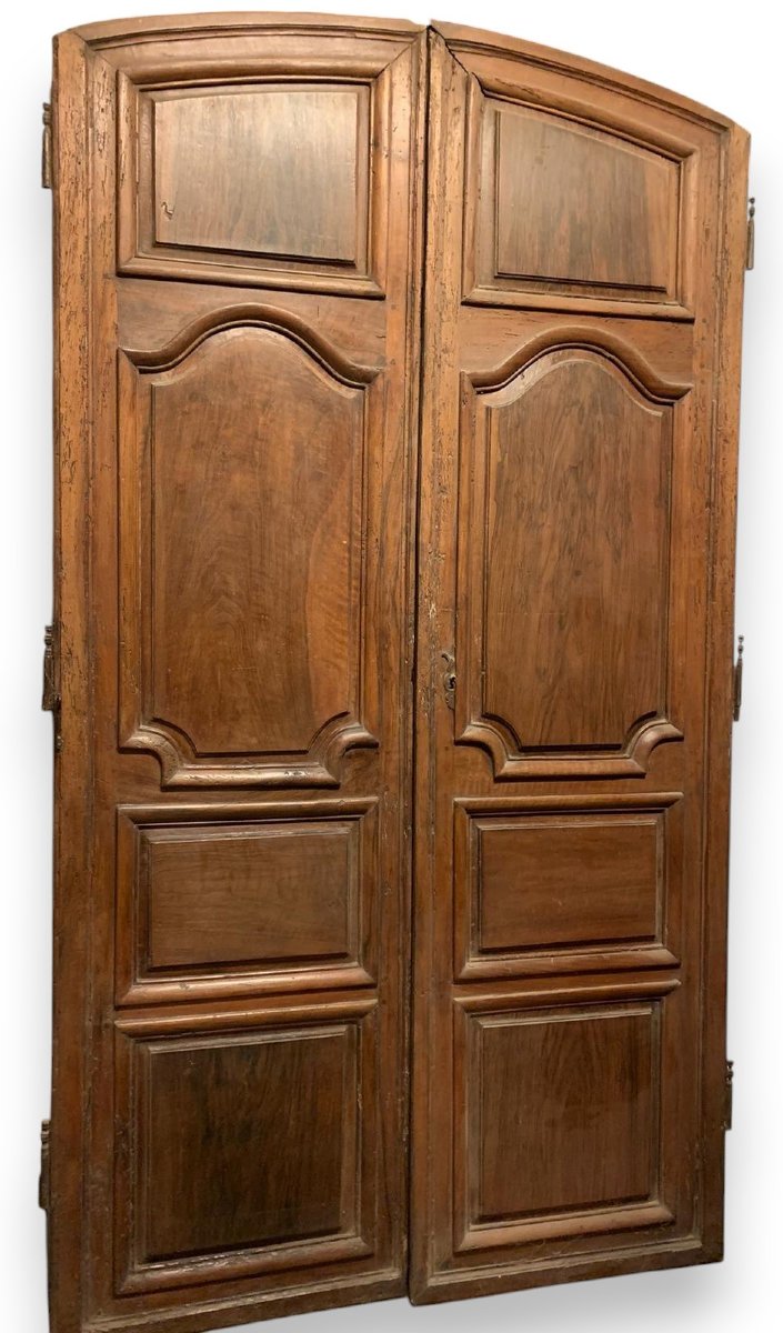 Paire de portes en noyer, XVIIIe siècle, France