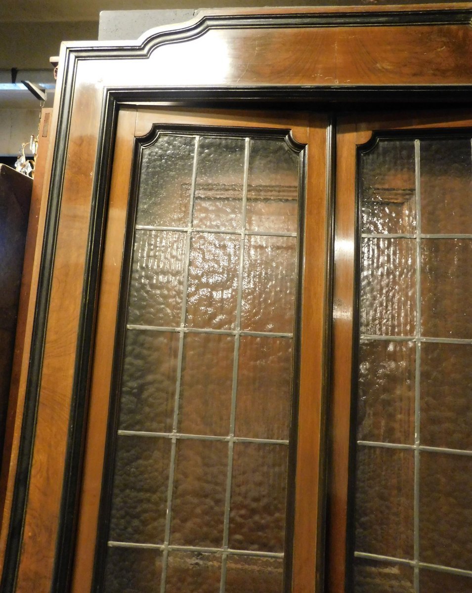 Deux portes en bois, vitrées et encadrées, XXe siècle, Milan-photo-3