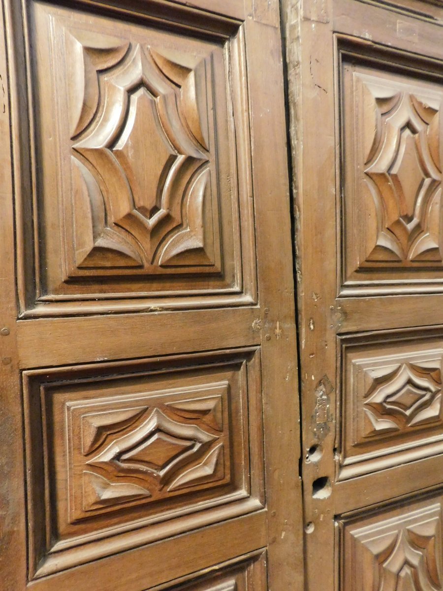 Antique Walnut Front Door, 17th Century-photo-4