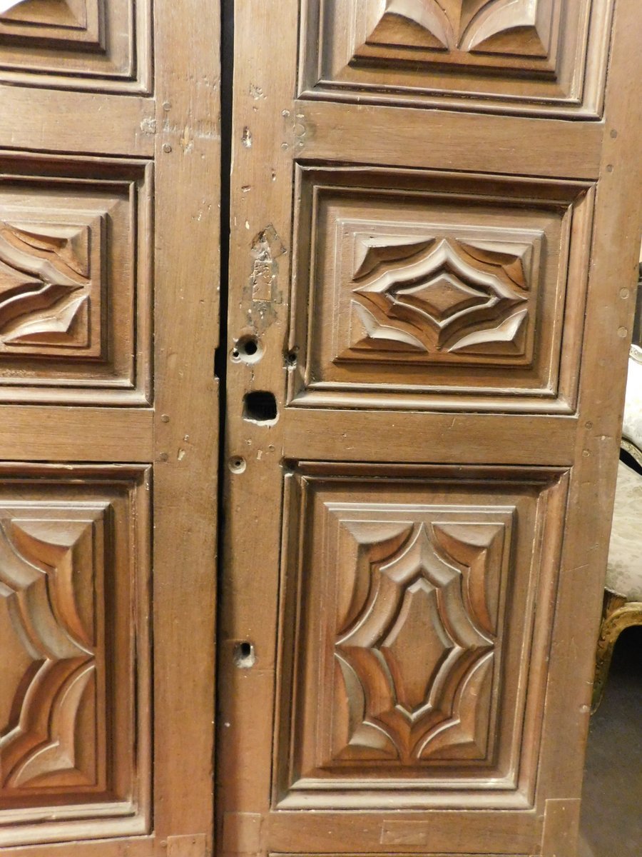 Antique Walnut Front Door, 17th Century-photo-5