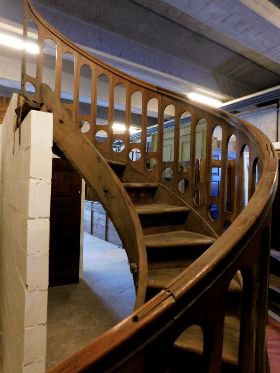 Walnut Staircase, 19th Century-photo-3