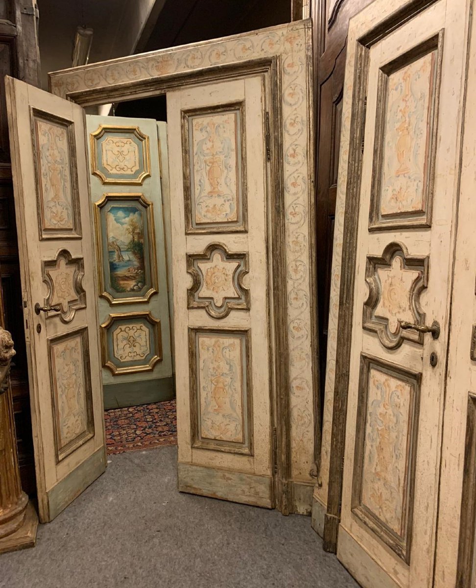 Deux portes en bois laqué, XVIIIe siècle, largeur 110 x hauteur 215 cm-photo-2
