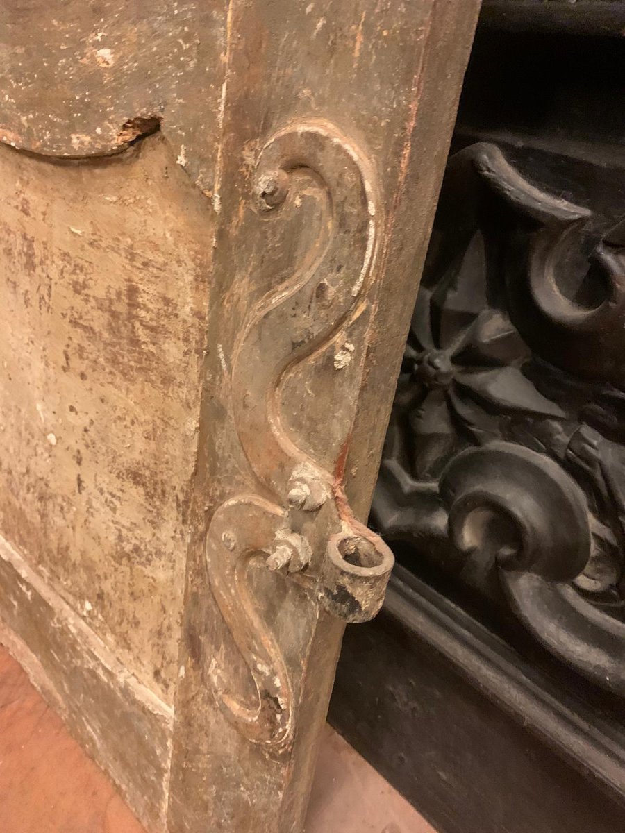 Porte d'entrée en noyer à croisillons courbes et panneaux sculptés, XVIIIe siècle-photo-3