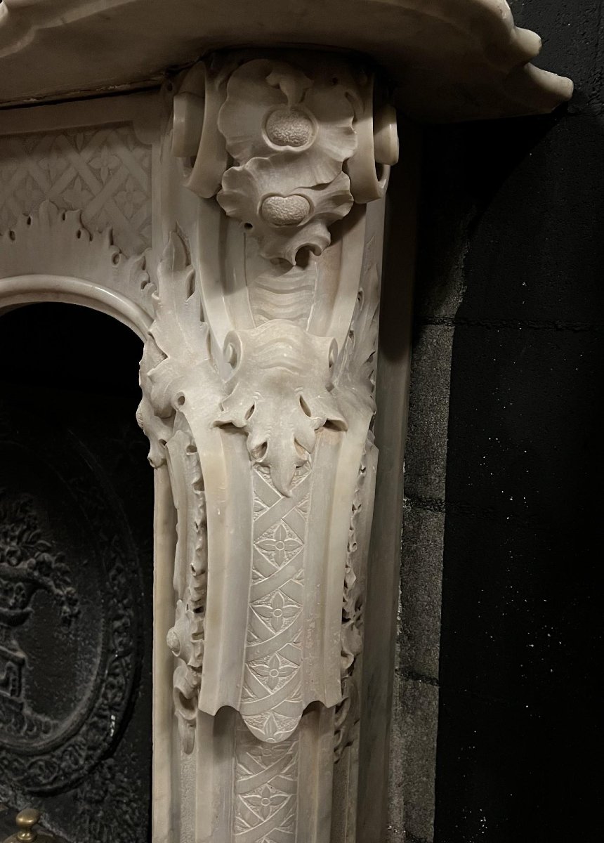 Cheminée ancienne en marbre blanc de Carrare, provenant de Gênes, XIXe siècle-photo-4