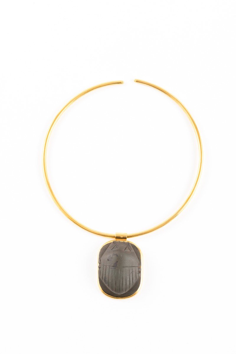 Collier Avec Un Scarabée égyptien En Stéatite De La Basse-epoque (664-332 Bc)
