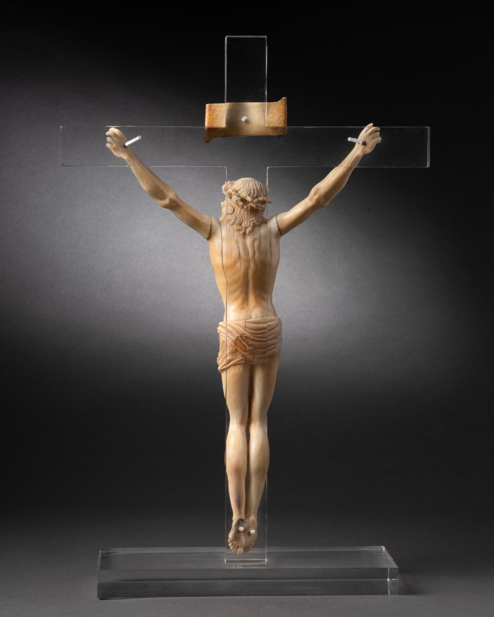 Ivory Christ - France, 18th Century-photo-1
