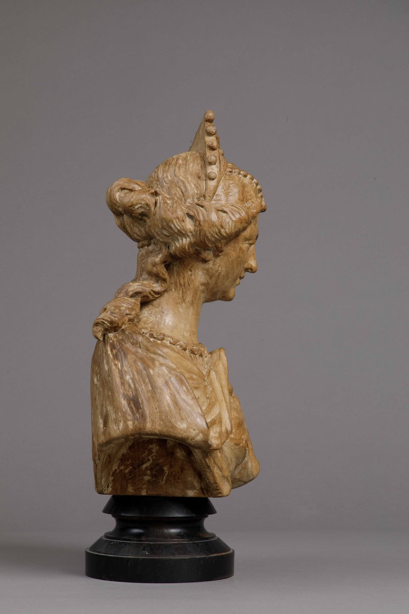 Bust Of Woman In Walnut - Antwerp C. 1660-1690, Circle Of Quellin The Younger-photo-3