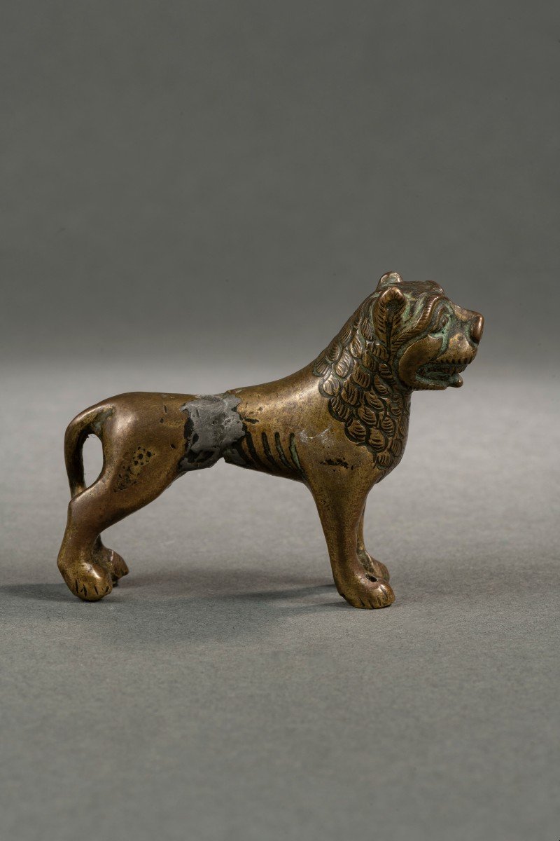 Mosan Lion In Golden Brass, XIVth Century-photo-3