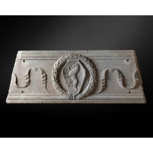 Sculpted Lintel With Heraldic Motifs, Pietra Serena Florence, It — 2nd Half Of The 15th Century