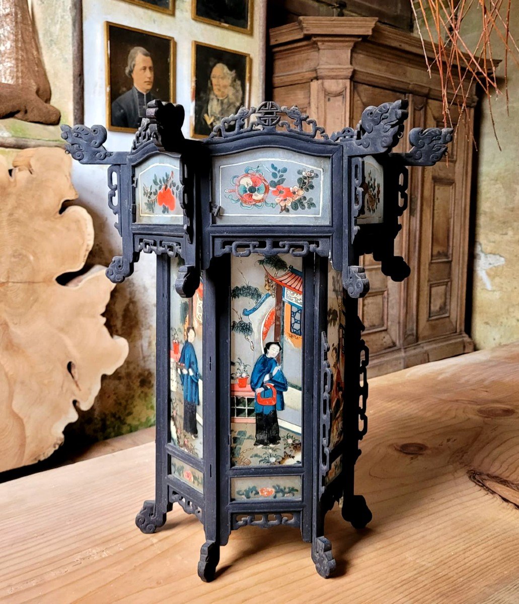 Lanterne Asiatique, Bois Et Verre Peint - 1880