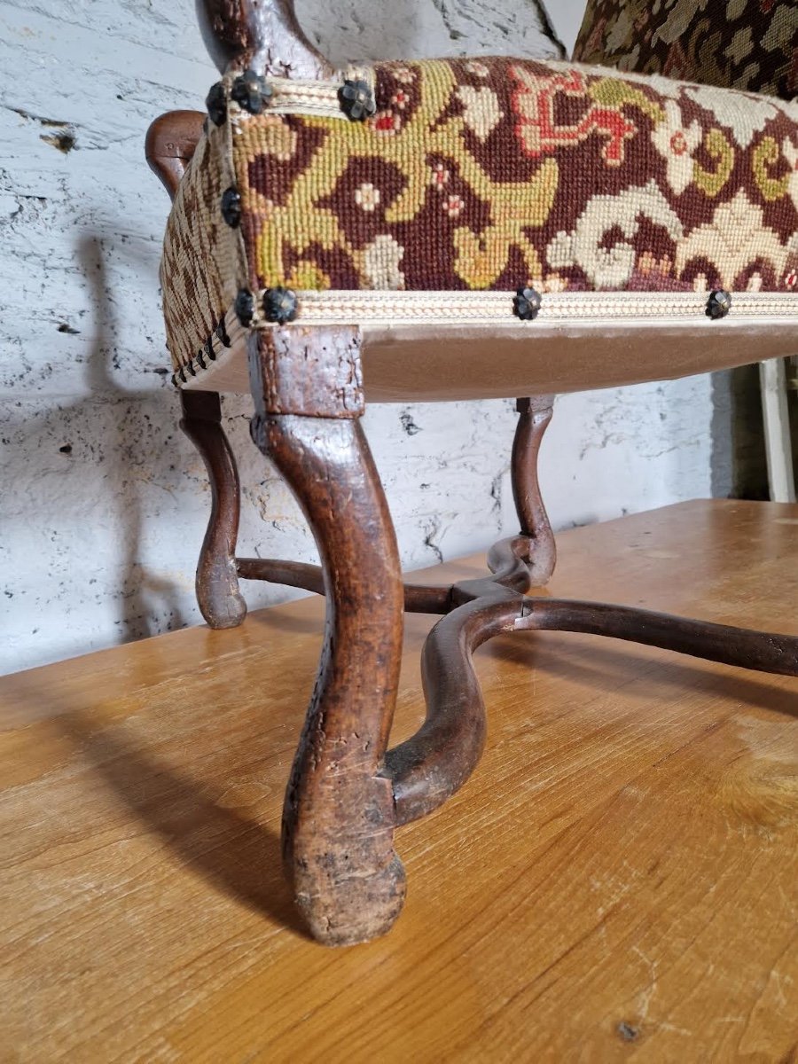Fauteuil Louis III Noyer-photo-4