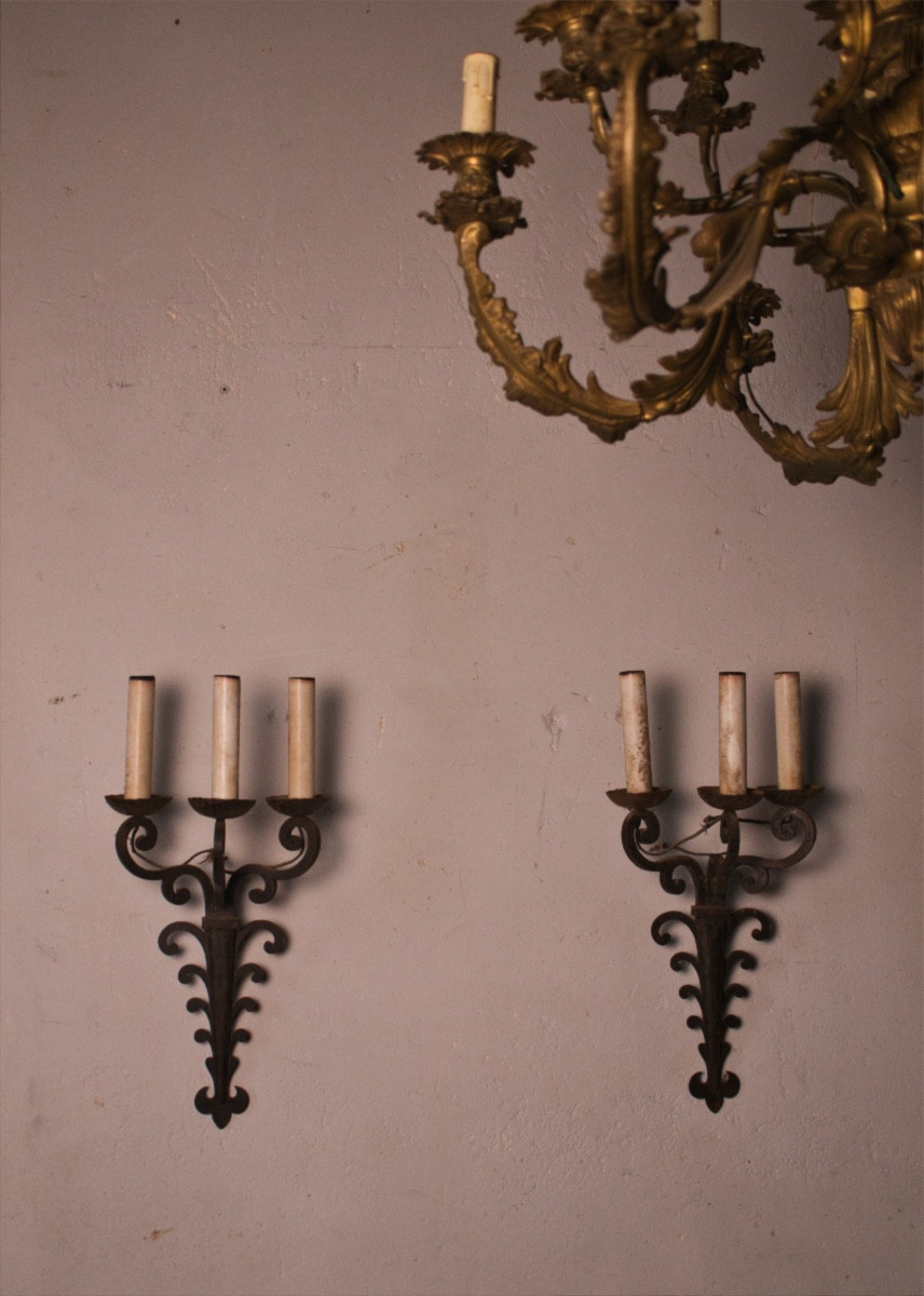 Pair Of 1940s Iron Wall Sconces-photo-3