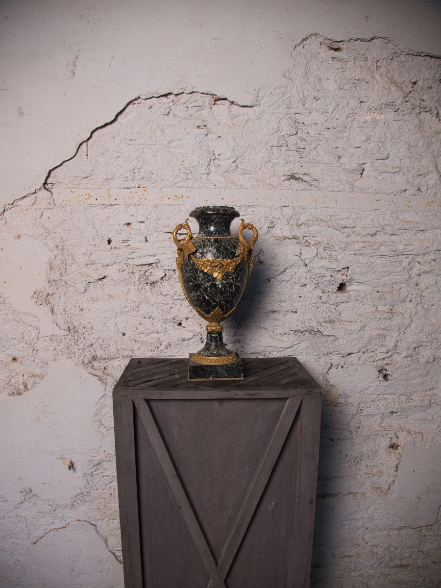 Urne cassolette en marbre-photo-3