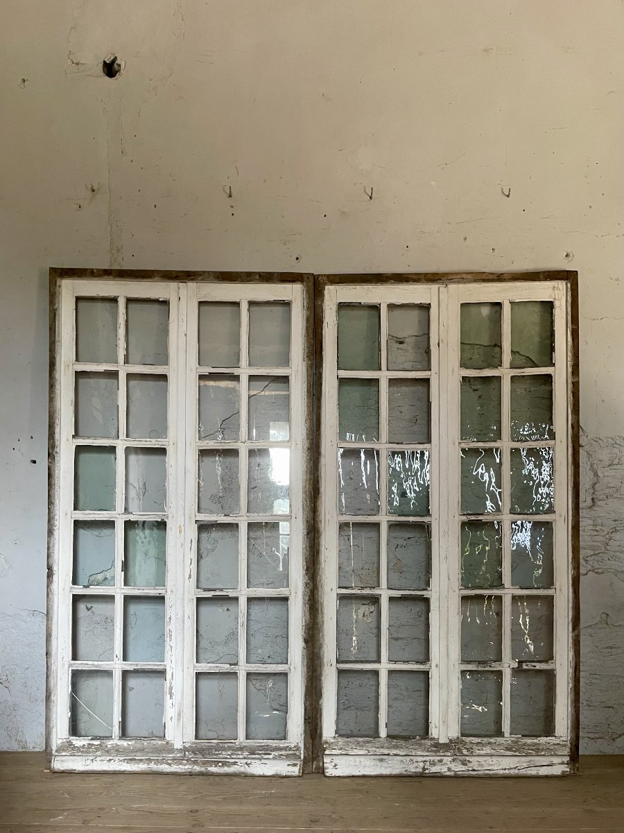 4 Pairs Of Windows And Their Frames-photo-3