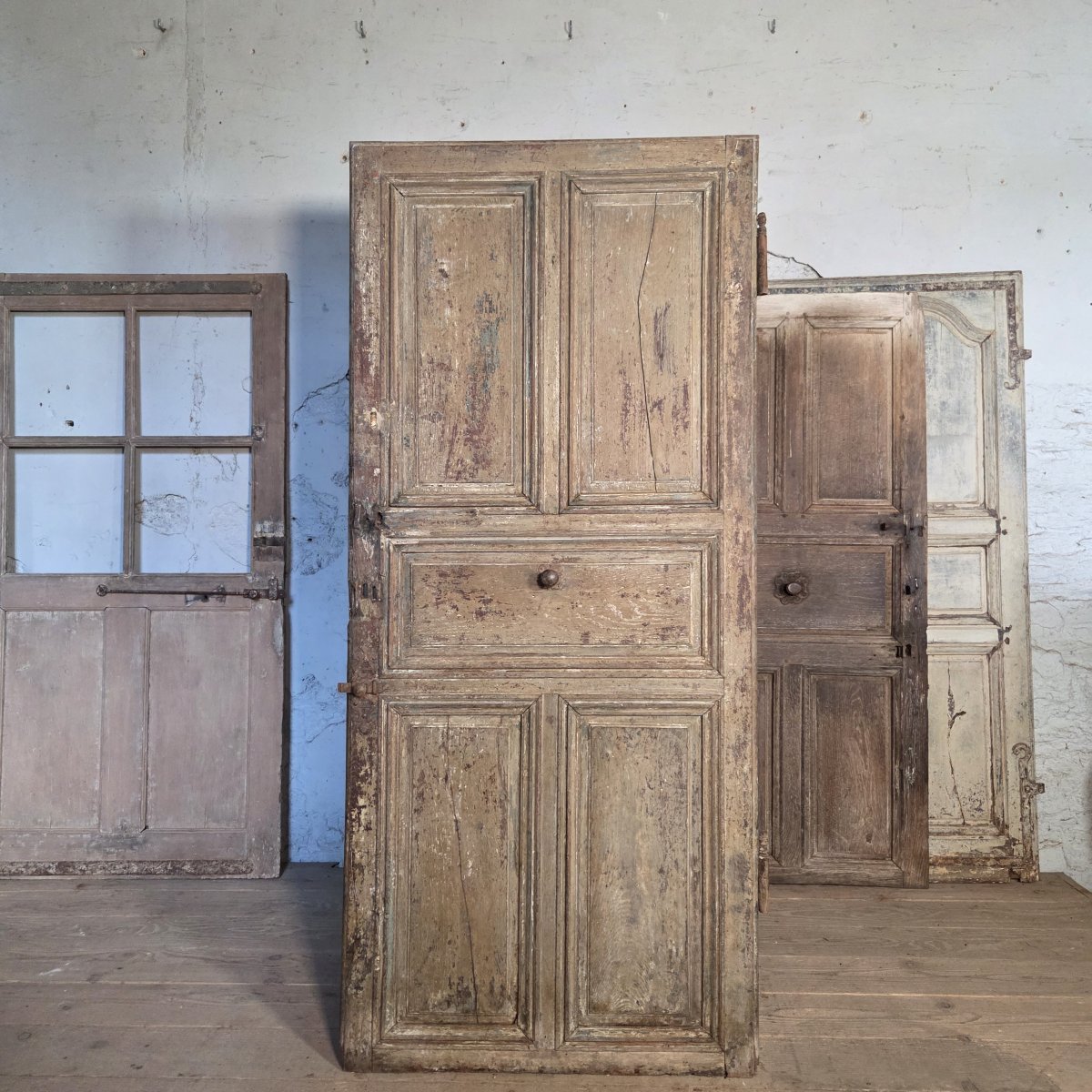 Porte en chêne peinte