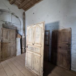 Louis XV-style Door In Painted Oak