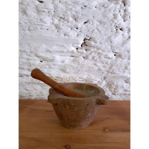 Mortier en marbre rose, 18 ème, sans pilon