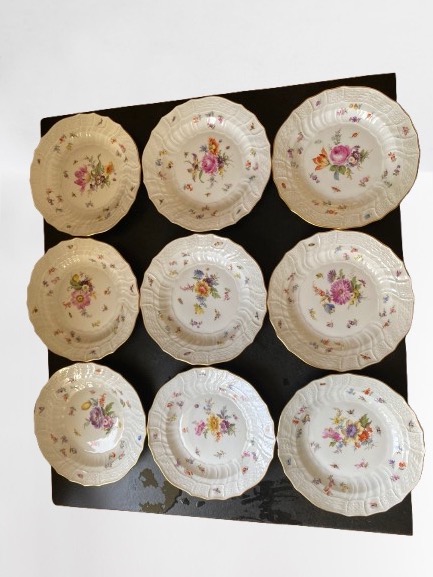 9 Assiettes Meissen 19 eme -photo-2